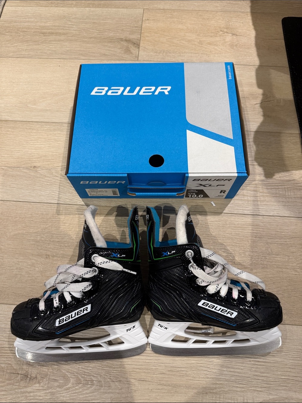 Bauer Black Ice Hockey Skates Youth 10